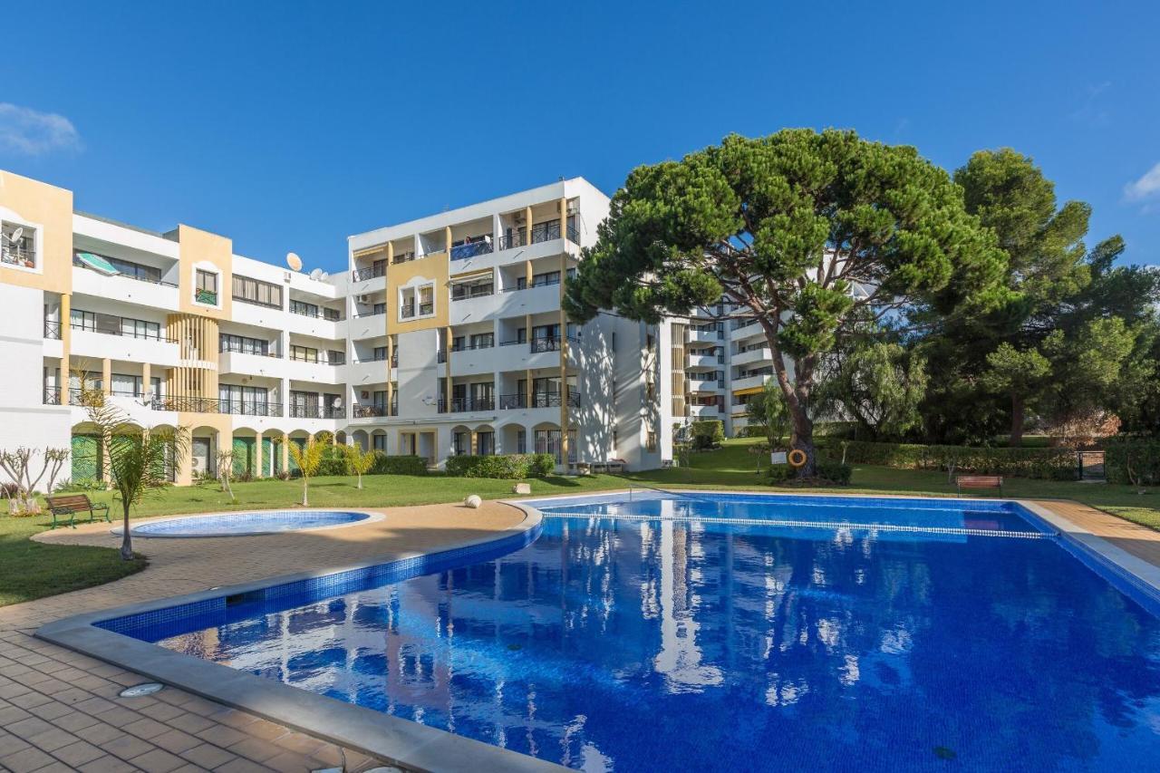 Modern Top Floor Apartment 60M2 - Balcony With Pool & Sea View - Vilamoura Bagian luar foto